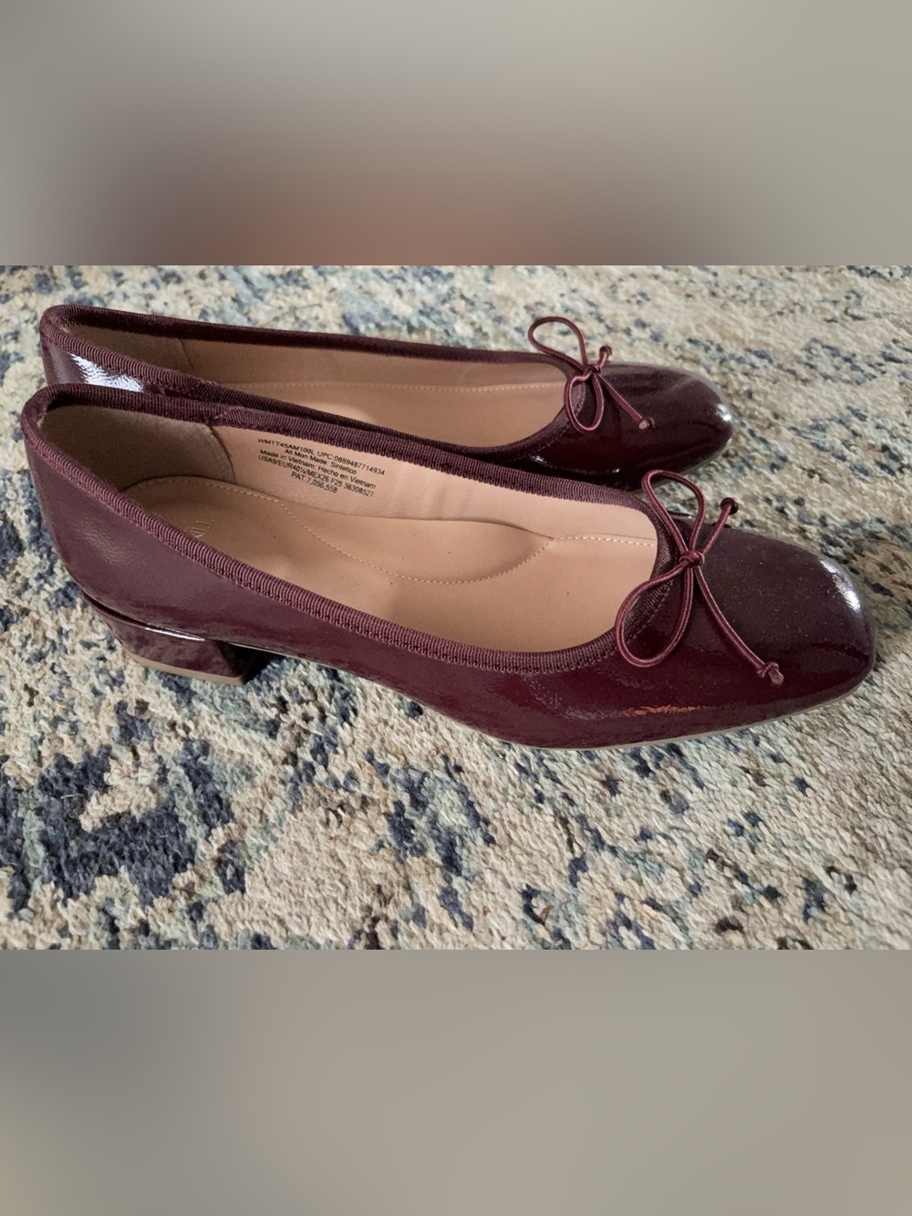 Time and Tru Women's Burgundy Patent Heels